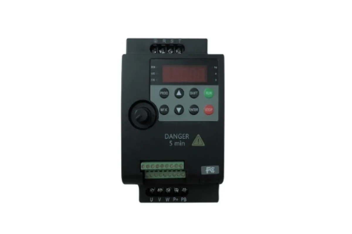Частотный преобразователь ESQ ESQ-230-2S-1.5K (1,5 кВт 7 А 1ф 220 В)